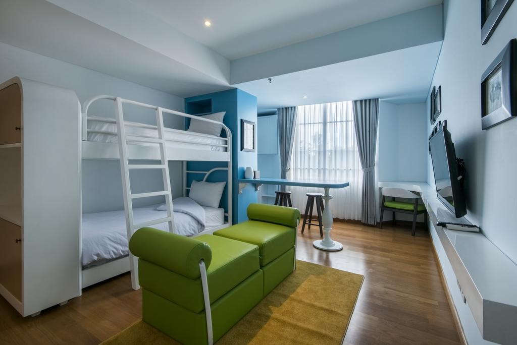 Yan's House Hotel 3*