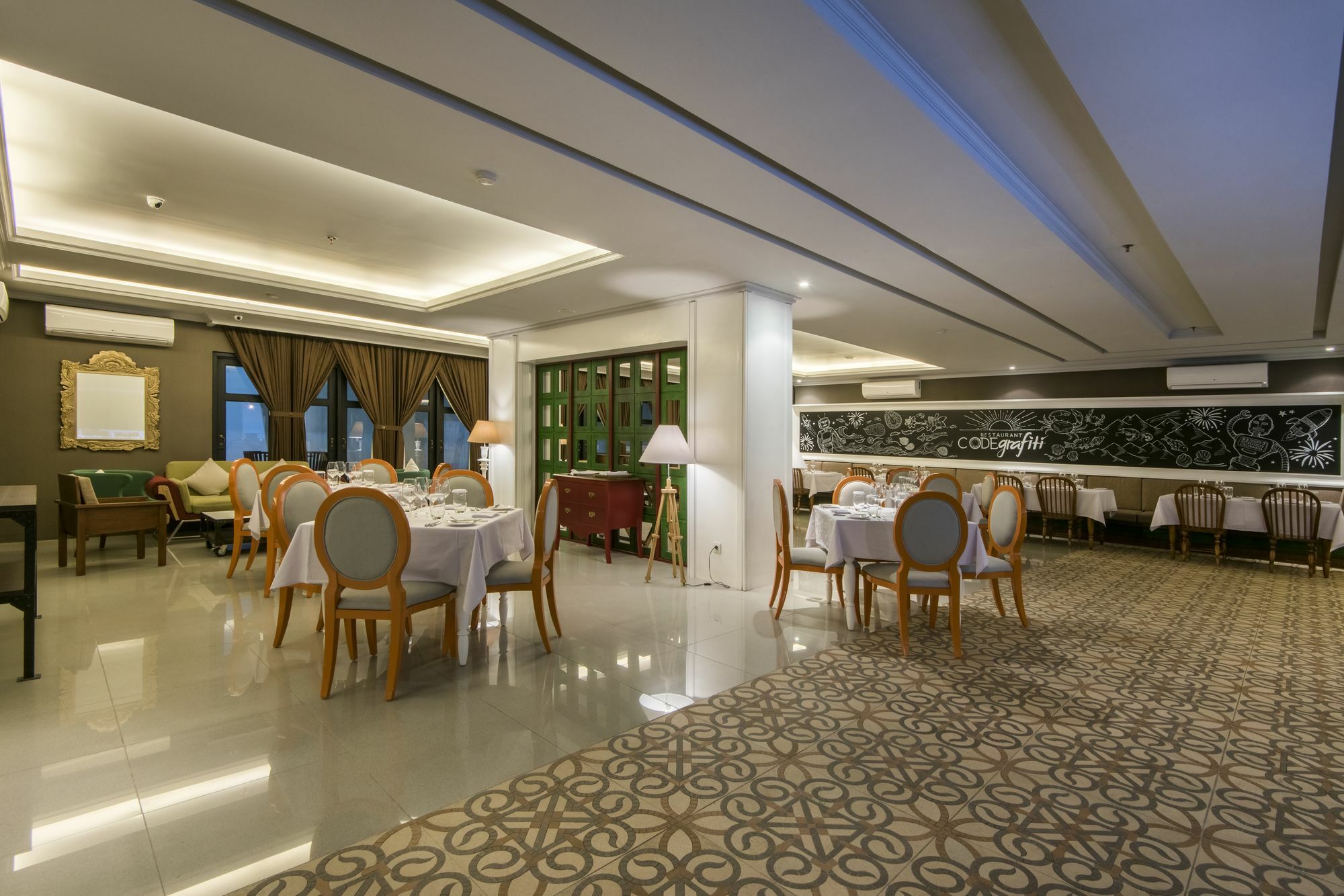 Yan's House Hotel